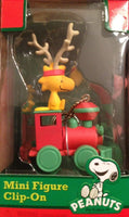 Forever Fun Woodstock (Peanuts) Christmas Mini Figure Clip On - 2012