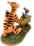 Pooh & Friends - Springtime is The Best Time to Lend a Helping Hand Figurine