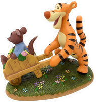 Pooh & Friends - Springtime is The Best Time to Lend a Helping Hand Figurine